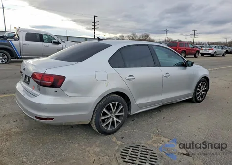 2016 Volkswagen Jetta Se z USA, uszkodzony, nr VIN 3VWD67AJ1GM234586
